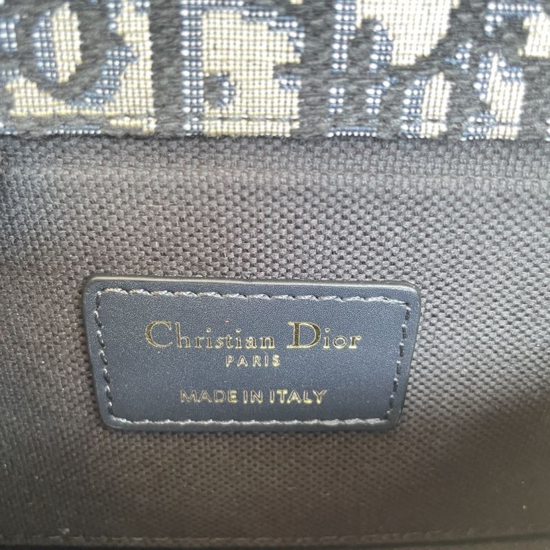 Christian Dior Montaigne Bags